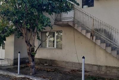 Casă individuală cu 5 camere cu Canalizare în Nord - 1