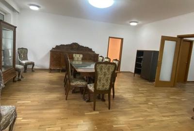 Apartament cu 10 camere decomandat în Aviatorilor - 2
