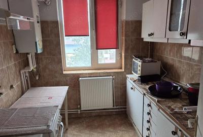 Apartament cu 3 camere semidecomandat în Vest - 4