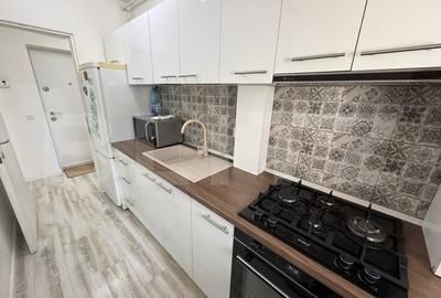 Apartament cu 2 camere semidecomandat, mobilat în Podul de Piatră - 9