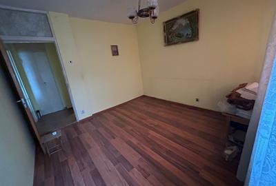 B-dul Ghencea str. Costantin Titel Petrescu nr 3, aproape de parc,metrou - 3