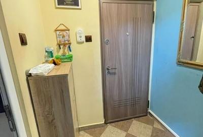 Apartament cu 2 camere semidecomandat, mobilat în Podul de Piatră - 3
