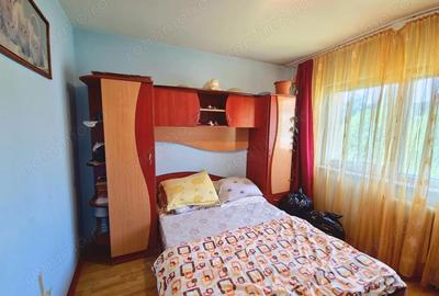 Apartament cu 2 camere decomandat în Traian