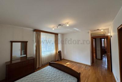 Apartament cu 5 camere decomandat în Herăstrău - 8