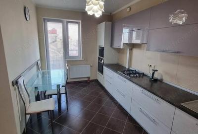 Garsonieră semidecomandată în Vitan - 1