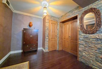 Apartament cu 2 camere decomandat în Decebal