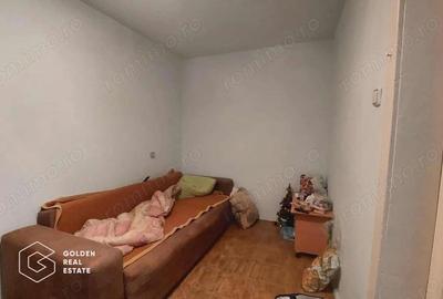 Apartament 3 camere, etaj 1, 42 mp, zona Pia?a Doina - 2