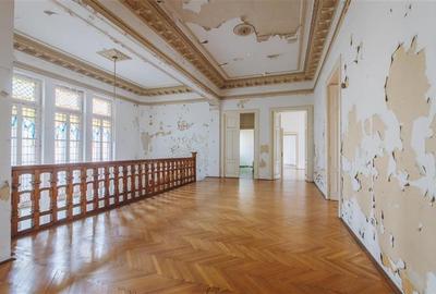 Vanzare vila interbelica in zona stradala, ultracentrala - 10