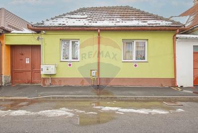 Casă cu 3 camere cu Teren 302 Mp în Blumăna - 22