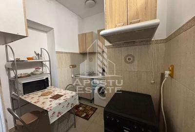 Apartament cu 2 camere 55mp zona centrala - 4