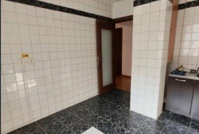Apartament cu 3 camere decomandat în 13 Septembrie - 7