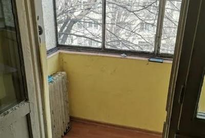 Vanzare Apartament 2 Camere Semidecomandat Emil Racovita - 3