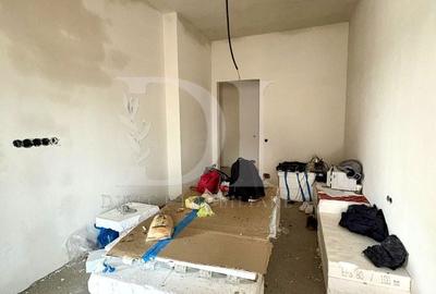 Apartament cu 4 camere în Florești - 3