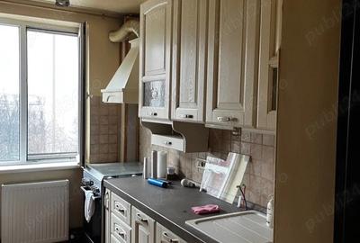 Apartament cu 3 camere semidecomandat în Lujerului