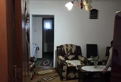 Apartament de vanzare - 3