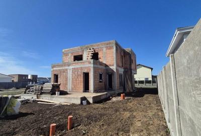 1/2 Duplex Sacalaz, comision 0%. Stadiu avansat - 2