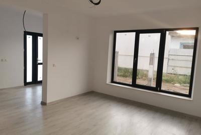 Casă cu 3 camere în Vânători - 5