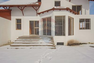 Casă cu 6 camere cu Teren 847 Mp în Hălchiu - 6