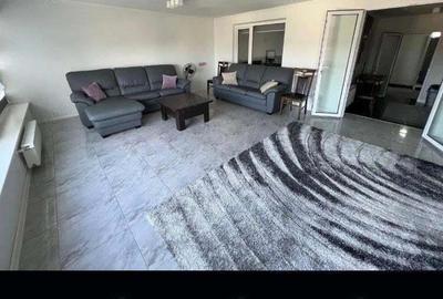 Apartament cu 2 camere decomandat în Gara de Nord