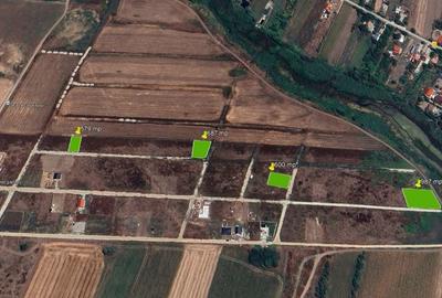 Teren de 579 mp, în Postăvari - 4