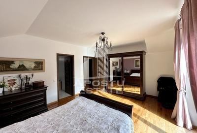 Casa impresionanta cu 5 camere si garaj, la intrare in Dumbravita Casa impresionanta cu 5 camere si garaj, la intrare in Dumbravita - 14