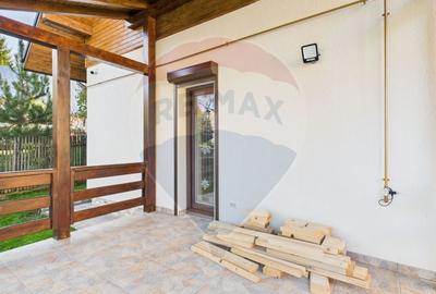 De vanzare | Vila cu 3 camere de vanzare in zona Piatra Arsa, Busteni - 22
