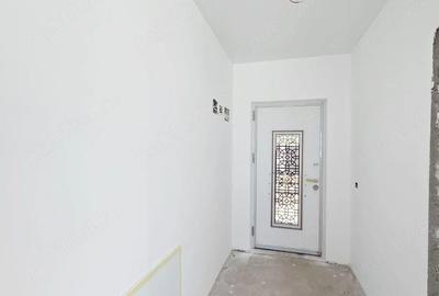 Casă cu Teren 450 Mp în Costi - 2