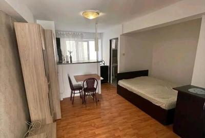 Garsonieră în Podu Roș