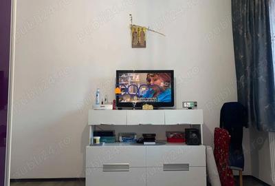 Apartament cu 3 camere semidecomandat în Central - 5