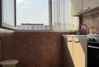 Apartament cu 4 camere semidecomandat, mobilat în Crângași - 2