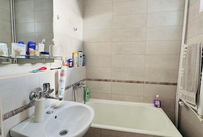 Apartament cu 2 camere semidecomandat în Valenta - 8