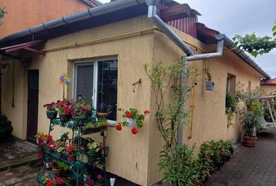 Casă cu 4 camere decomandat în Vladimirescu - 2