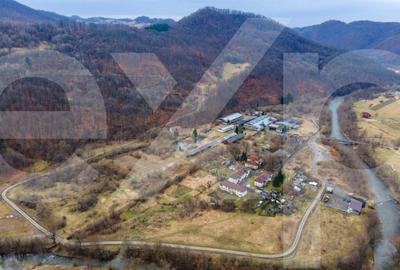 Spațiu comercial, de 5,000 mp, în Bucea - 1