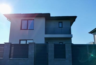 Casă individuală cu 4 camere cu Teren 450 Mp în Berceni - 2