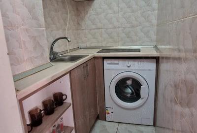 Garsonieră decomandată în Țiglina 1 - 4