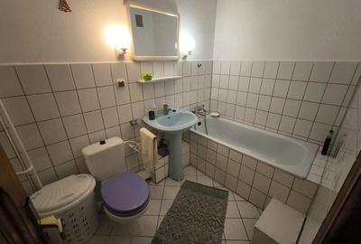 Apartament cu 3 camere decomandat în Central - 3