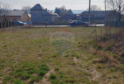 Teren intravilan 1,000mp Scheia / DN 17 - 15