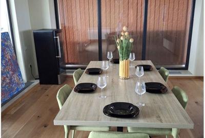 Apartament cu 4 camere în Central