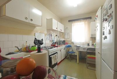 Apartament cu 4 camere decomandat, mobilat în Gruia - 5