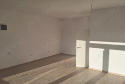 Spațiu comercial, de 40 mp, în Tractorul - 6