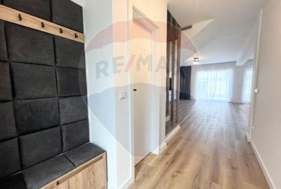 Duplex cu 4 camere cu Teren 350 Mp în Șelimbăr - 4
