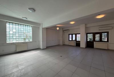 Casa 15 camere cu parcare mare + curte - Jiului - 5