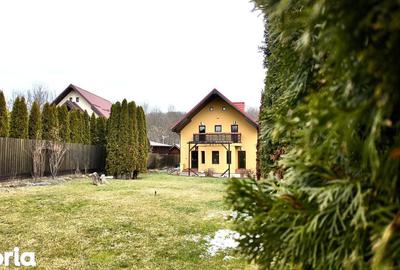 Casă cu 6 camere cu Teren 1629 Mp în Plopu - 10