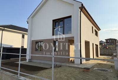 Casă individuală cu 4 camere cu Canalizare în Chinteni - 4