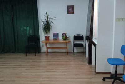 Spatiu birou, Dristor, benzinăria Rompetrol,  etajul 2, 3 camere, 1 grup sanitar - 12