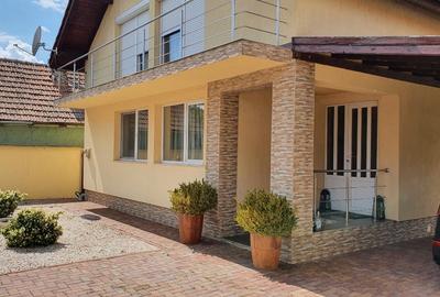 Casa familiala Zadareni ,direct proprietar , 8 km de ARAD - 11