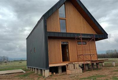 FILM!Casa ergonomica,independenta energetic,123 mp utili,777 mp teren, Rasnov, P - 11