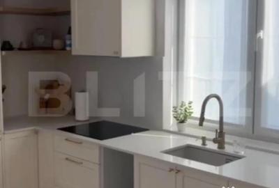 Casă cu 4 camere cu Teren 300 Mp în Central - 2