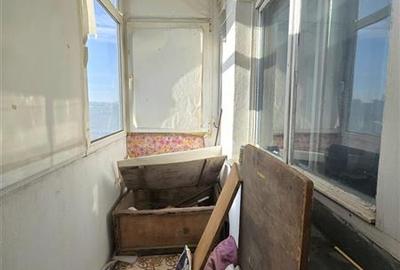 4 CAMERE 2 BAI DECOM ION MIHALACHE TURDA PARC REGINA MARIA ET 6/10 AN 1982 - 13