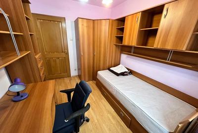 INCHIRIEZ apartament 4 camere decomandat, zona Vasile Aaron - 4